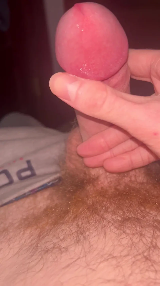 White Guy Cums Fast and Hard