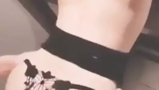 İranlı kız arkadaş