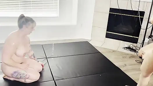 Çıplak sexwrestle nadia white vs ecko belle 2. tur kaybeden sikiliyor