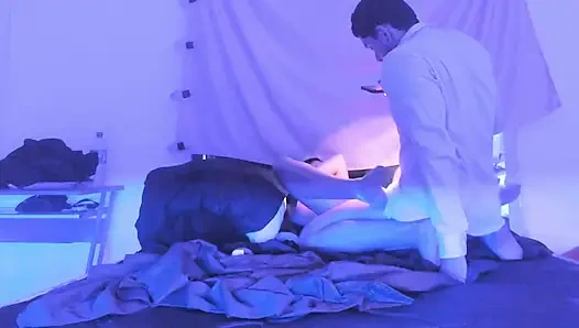 Kapıyı Kilitlemedi Üvey Kız Yaramazlık Yapıyor, Tam Video