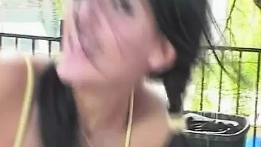 Dinamik romantizmde aşk tanrısı oynuyor