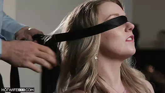 Kate yabancıların yaraklarını hayal ediyor