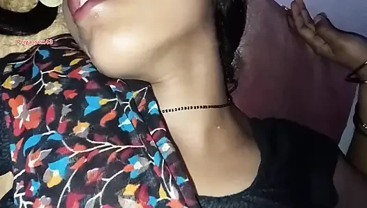 Hintli ev hanımı tam ateşli romantizm