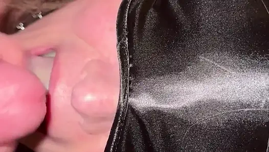 Grup seks öncesi trans bebek için derin gırtlak eğitimi