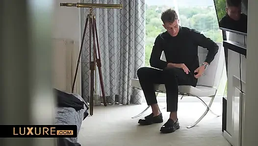 Candie lucious: kocası için cesur bir video
