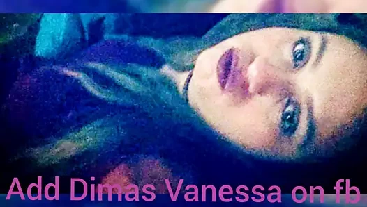 Facebook'tan Dimas vanessa