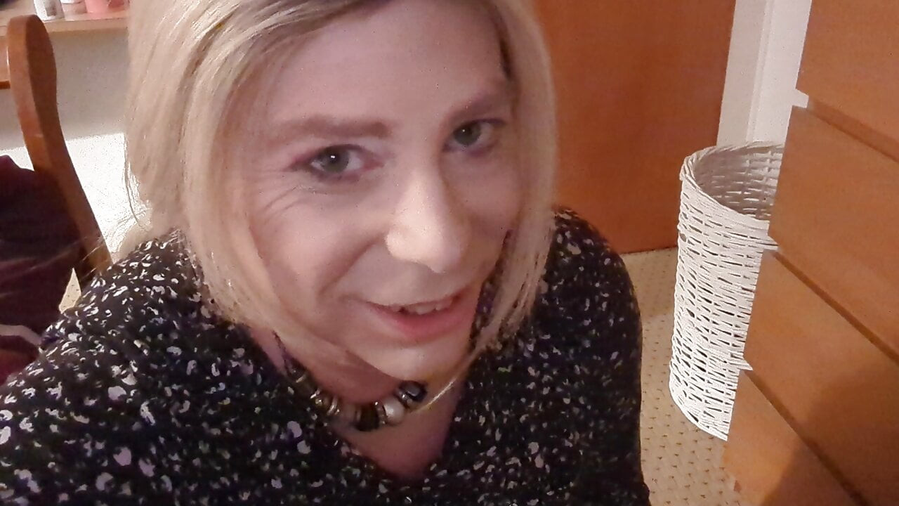 Benim klitoris emmek, benim büyük cumshot yutmak!