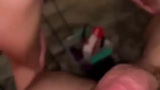 Sıska hotwife derin boğaz benim horoz