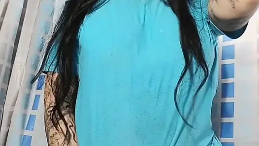 Yaramaz üvey kız kardeş