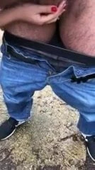 Francaise branle et suce le chauffeur 3