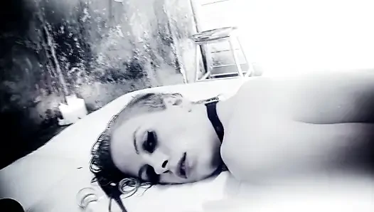 Seksi kızlar her zaman domine ediliyor - dvd