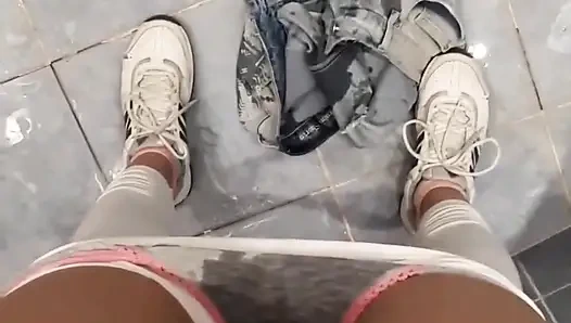 Yoga dersinden sonra gerçekten gitmem gerekiyor