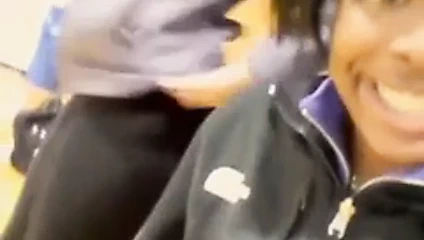 o kıçını sallamak