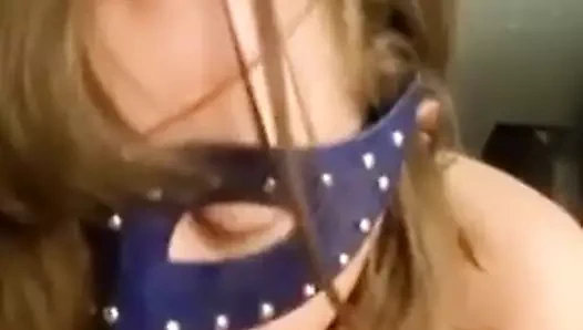 pov kadın mandal adam ile strapon