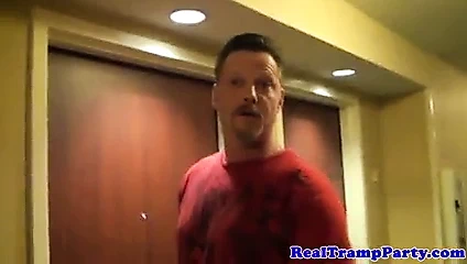 Gerçek parti amatör içinde Creampie oturumda otel oda ile s