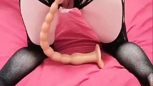 Götüme çok uzun bir "yılan" sokuyorum