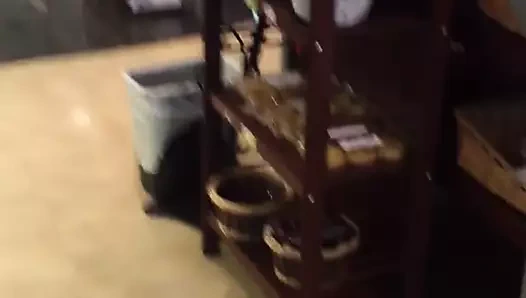 Seksi milf içinde kısa tayt 2