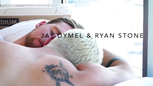 Çıplak Ryan Stone Jay Dymel'i sikiyor 1