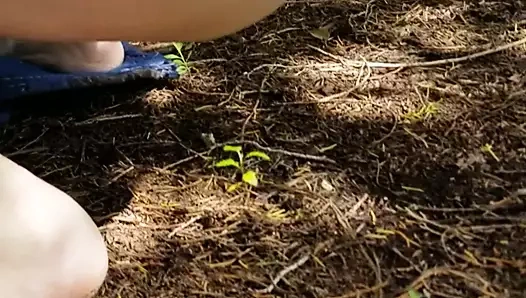 kız arkadaşın işemek zorunda