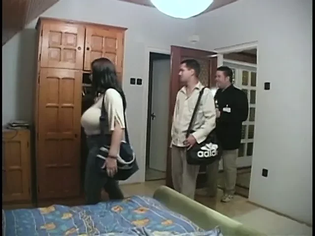 Premium Nice Overweight Babe And Her Boyfriend Are Getting Dick In Their Holes (4K Ultra) - Singapore Special