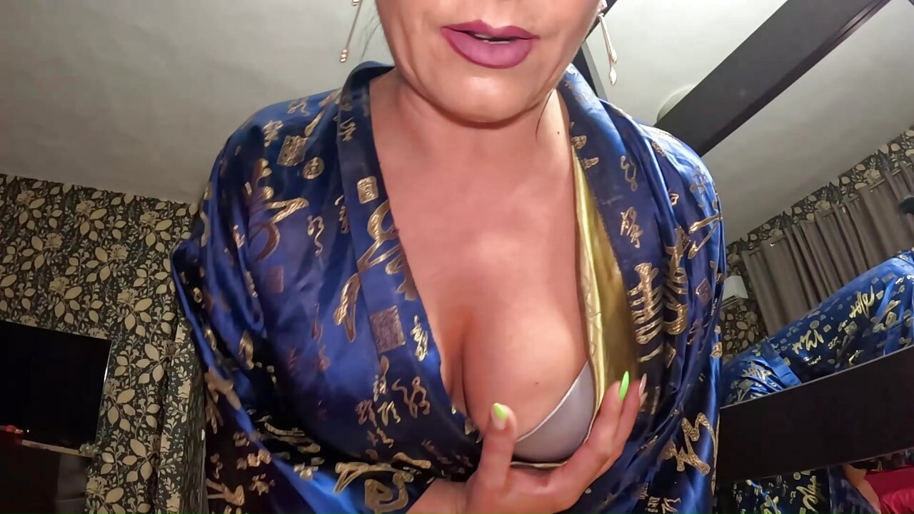 MilfyCalla videosu