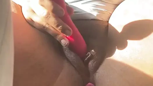 Zenci adam atandıktan sonra her iki deliği de kullanıyor!! Numbah1Monstah