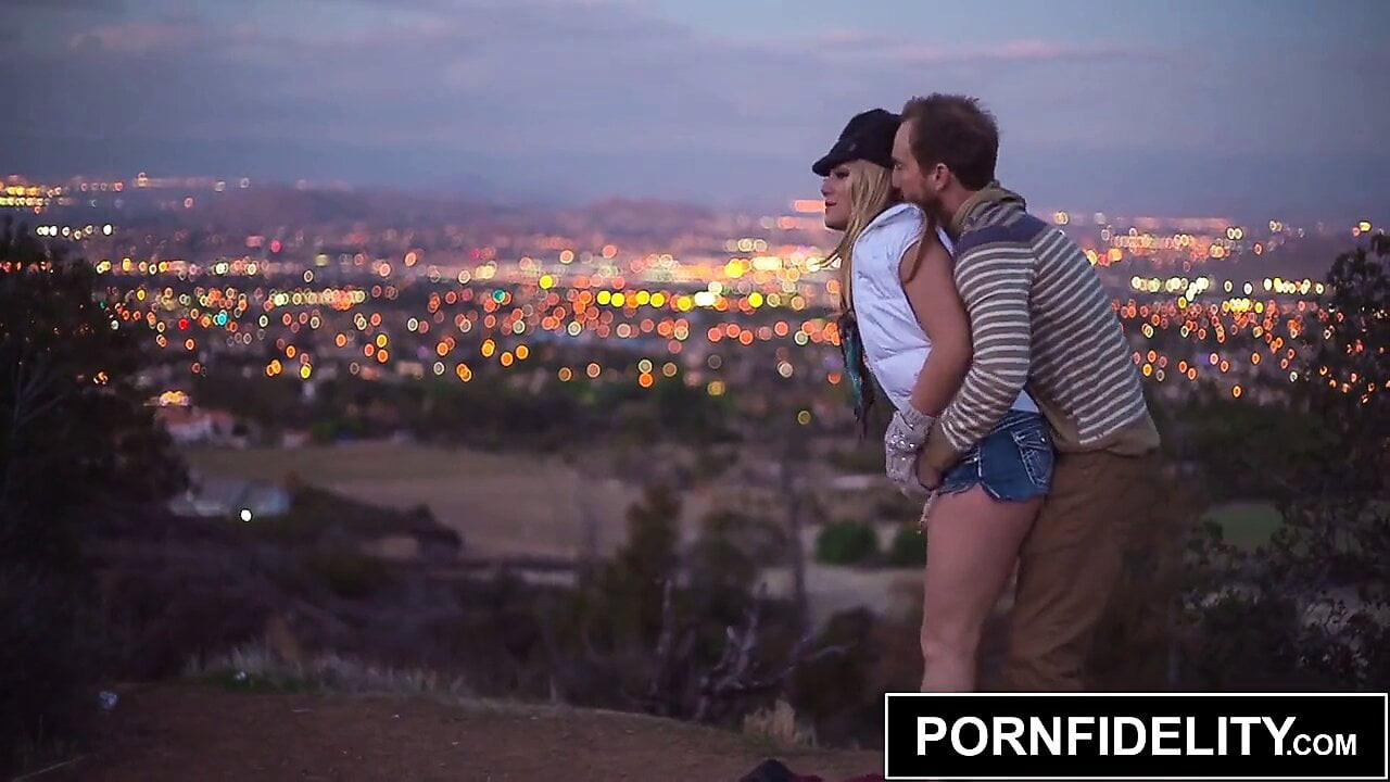 Pornfidelity - aj applegate onu büyük ganimet sert becerdin alır