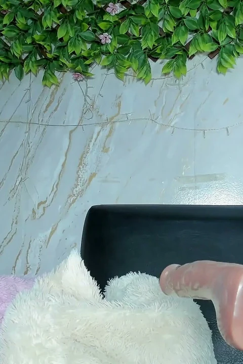 Lezbiyen: Dildo, inlemeler ve vajinam ıslanmıştı
