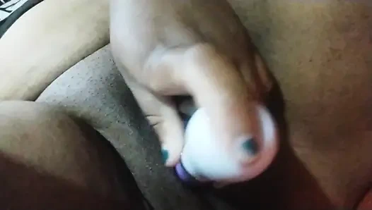 Tek başına oynuyor ve zengin oluyor