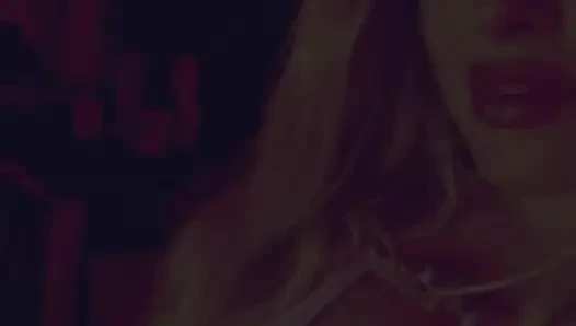 Dommy Rose iç çamaşırının kokusu