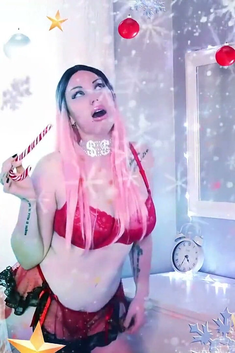 Büyüleyici asmr ve finansal hakimiyet! Noel'i üvey ailenden çalacağım!