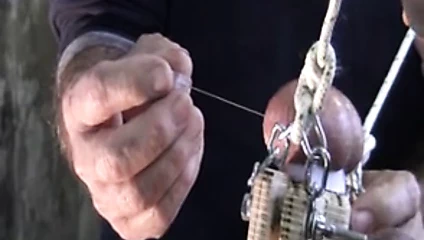 Topu bağla ve iğneyi bilyeye sok 16 03 08