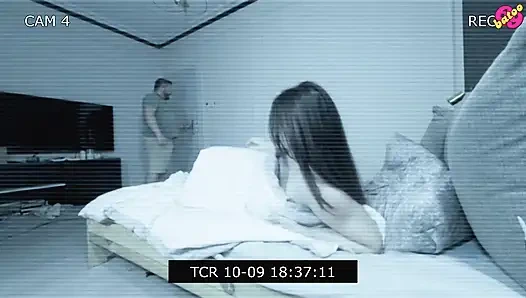 Aldatan evli kadın kocası uzaktayken sevgilisiyle anal seks yaparken kayıt yapıyor