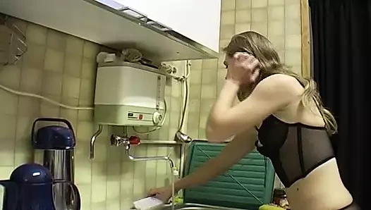 ince alman sarışın içinde çorap ve yüksek topuklu hoşlanır mastürbasyon