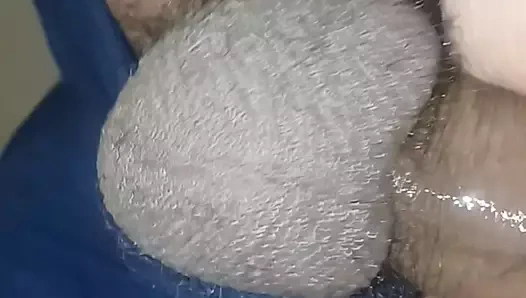 Koca götlü beyaz kız o yarağın üzerinde twerk yapıyor ... Islak kremsi amcığının derinliklerinde tam dölle yakalandı