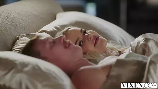 Vixen – kıvrımlı sarışın kurban, Oliver'ın karşı koyamayacağı bir teklifte bulunur