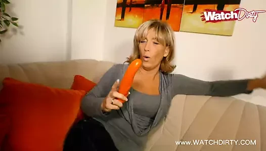 Milf wird echt geil beim blasen