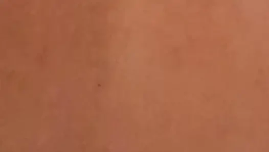 Filipina petite follada mucho habla sucio en un hotel resort