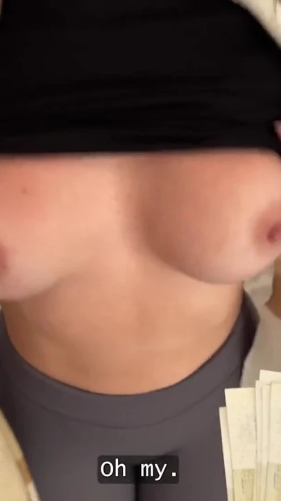 HUNT4K'dan ikonik an Kızıl saçlı çilli bebek erkek arkadaşının önünde sikişiyor"