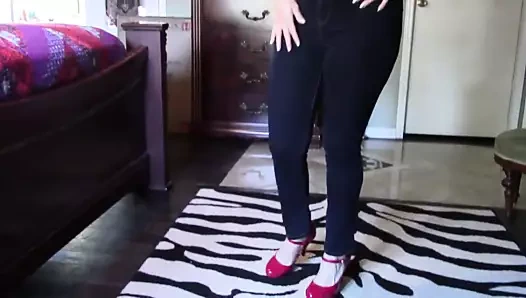 Kızı babasının sikini emiyor