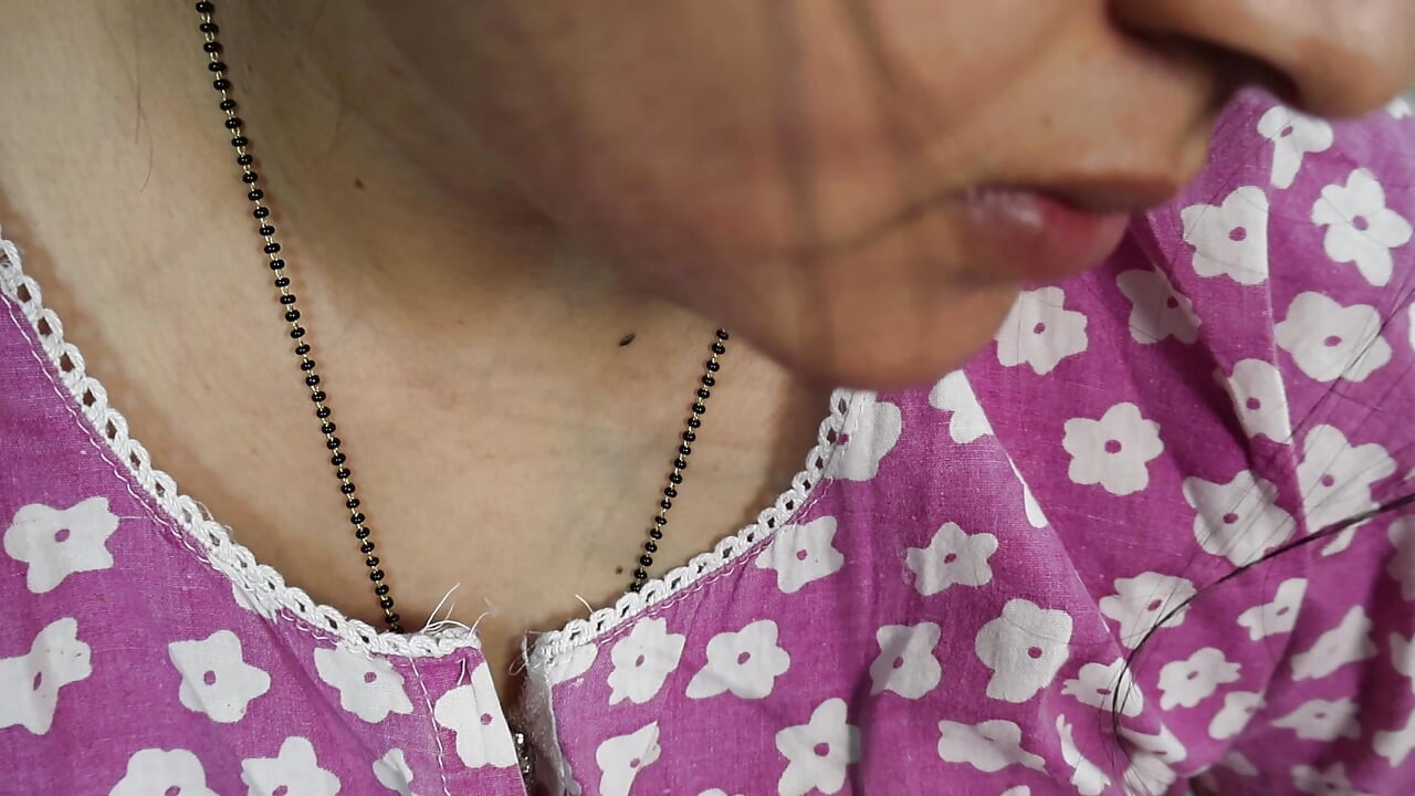 Stepmom was alone at home I could not stop myself Fucking her