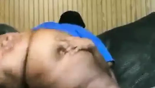 Büyük orospuları sev