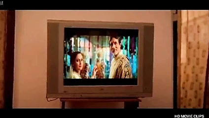 Kiara advani ağrı içinde kedi