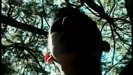 Seksi damızlık bones göt ve almak horoz emdi sonra jizz üzerinde adam üzerinde