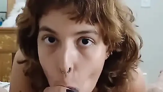 Üvey kızını kürkten sikiyor
