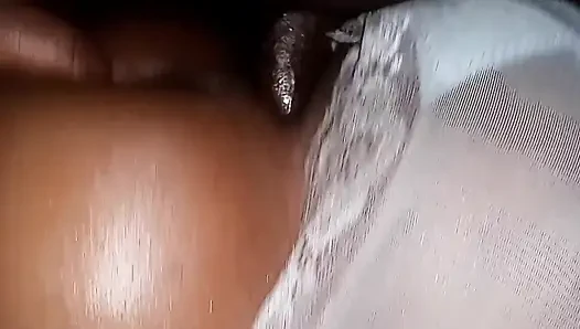 Ağrılı göt deliğimde derin anal