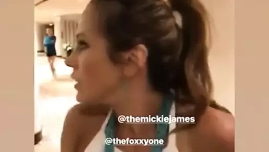 Mickie james meme uçları