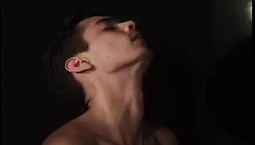 Genç spic büyük siyah mage buff kraliçenin kıçını yakıyor