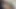 Seksi esmer evin etrafında çıplak ev işleri yapıyor