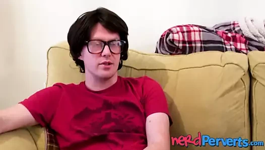 Slutty english amatör emme üzerindemakers uzun horoz